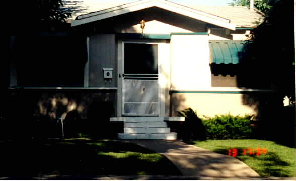 126 S Belmont St in Glendale, CA - Building Photo - Building Photo