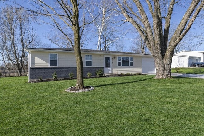 property at 6007 N Vickie Dr