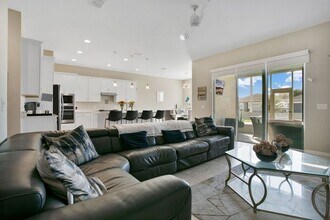 5317 Jubiloso Dr in St. Cloud, FL - Building Photo - Building Photo