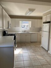 1910 La Dawn Ln NW in Atlanta, GA - Building Photo - Building Photo