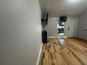 6208 Buffalo Pass in Austin, TX - Building Photo - Building Photo