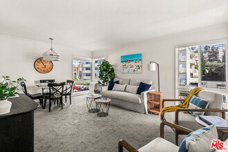 457 Coast Blvd in San Diego, CA - Building Photo - Building Photo