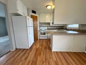 85 Garrison Ave in Battle Creek, MI - Building Photo - Building Photo