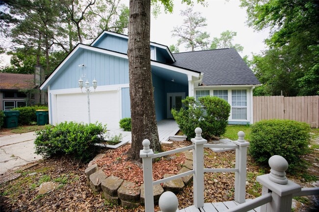 property at 12 Dewthread Ct