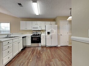5 Stemson Way in Savannah, GA - Building Photo - Building Photo