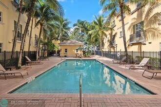 2512 SW 14th Ave in Fort Lauderdale, FL - Building Photo - Building Photo