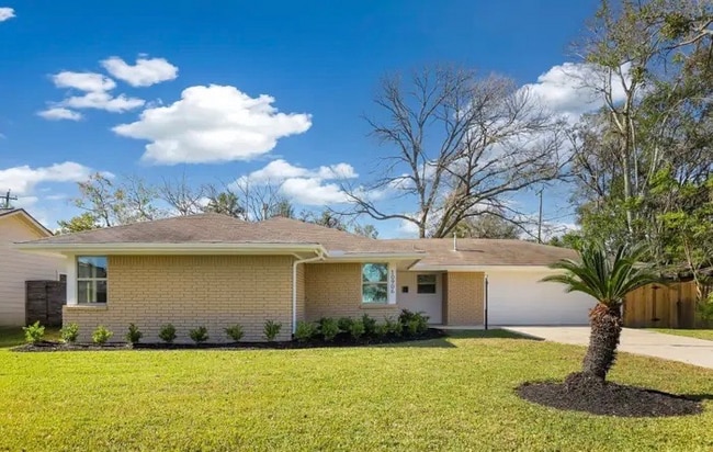 property at 10906 Chimney Rock Rd