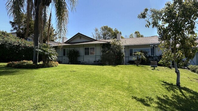 property at 1679 Hampshire Rd