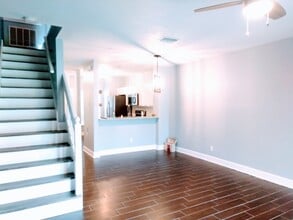 211 Countryside Key Blvd in Oldsmar, FL - Building Photo - Building Photo