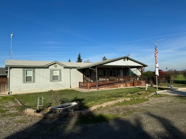 property at 7740 White Crane Rd