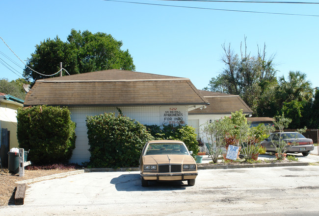 5212 S Macdill Ave in Tampa, FL - Foto de edificio - Building Photo