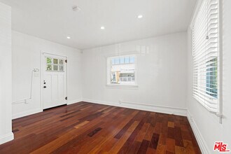 307 6th Ave in Los Angeles, CA - Building Photo - Building Photo