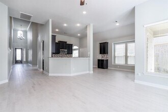 204 Upland Dr in Prairie View, TX - Building Photo - Building Photo