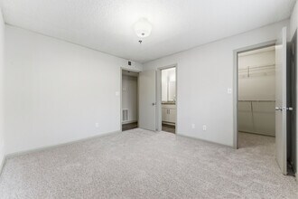 Buckhead and Vine in Atlanta, GA - Foto de edificio - Building Photo