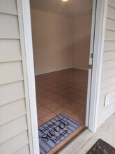 247 Hereford Cir, Unit 247-B in Swainsboro, GA - Building Photo - Building Photo