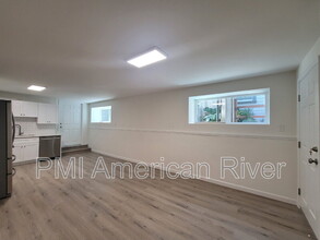 1218 U St in Sacramento, CA - Building Photo - Building Photo