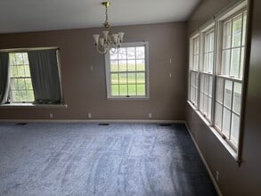 3805 Victor Line Rd in Somonauk, IL - Building Photo - Building Photo