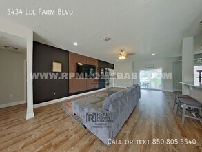 5434 Lee Farm Blvd in Crestview, FL - Building Photo - Building Photo