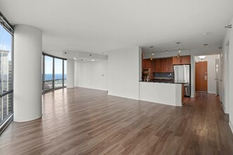 1240 S Michigan Ave in Chicago, IL - Building Photo - Building Photo