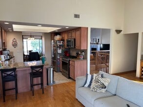 61 Trinidad Bend in Coronado, CA - Building Photo - Building Photo