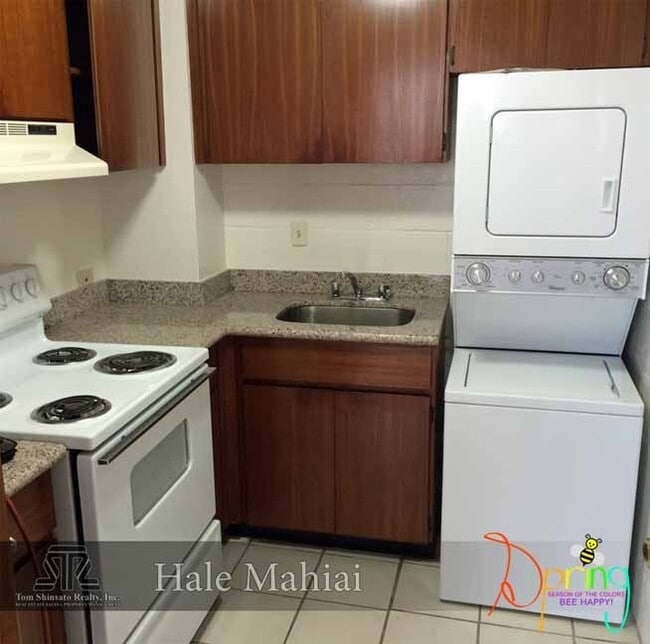 2015 Wilder Ave in Honolulu, HI - Building Photo - Building Photo