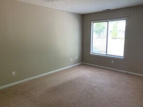 144 Montview Forest Dr in Lynchburg, VA - Building Photo - Building Photo