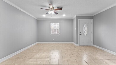 14927 Elmtex Dr in Humble, TX - Building Photo - Building Photo