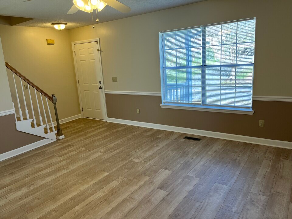 1725 S Seminole Dr in Chattanooga, TN - Foto de edificio