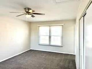 17549 Wild Horse Creek Rd in Chesterfield, MO - Building Photo - Building Photo