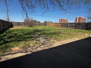 3417 SW Crestview Dr in Lawton, OK - Building Photo - Building Photo