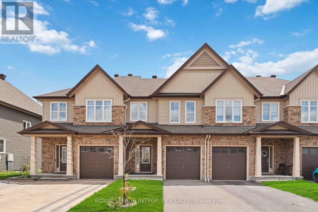 344 Wood Acres Grove in Ottawa, ON - Building Photo