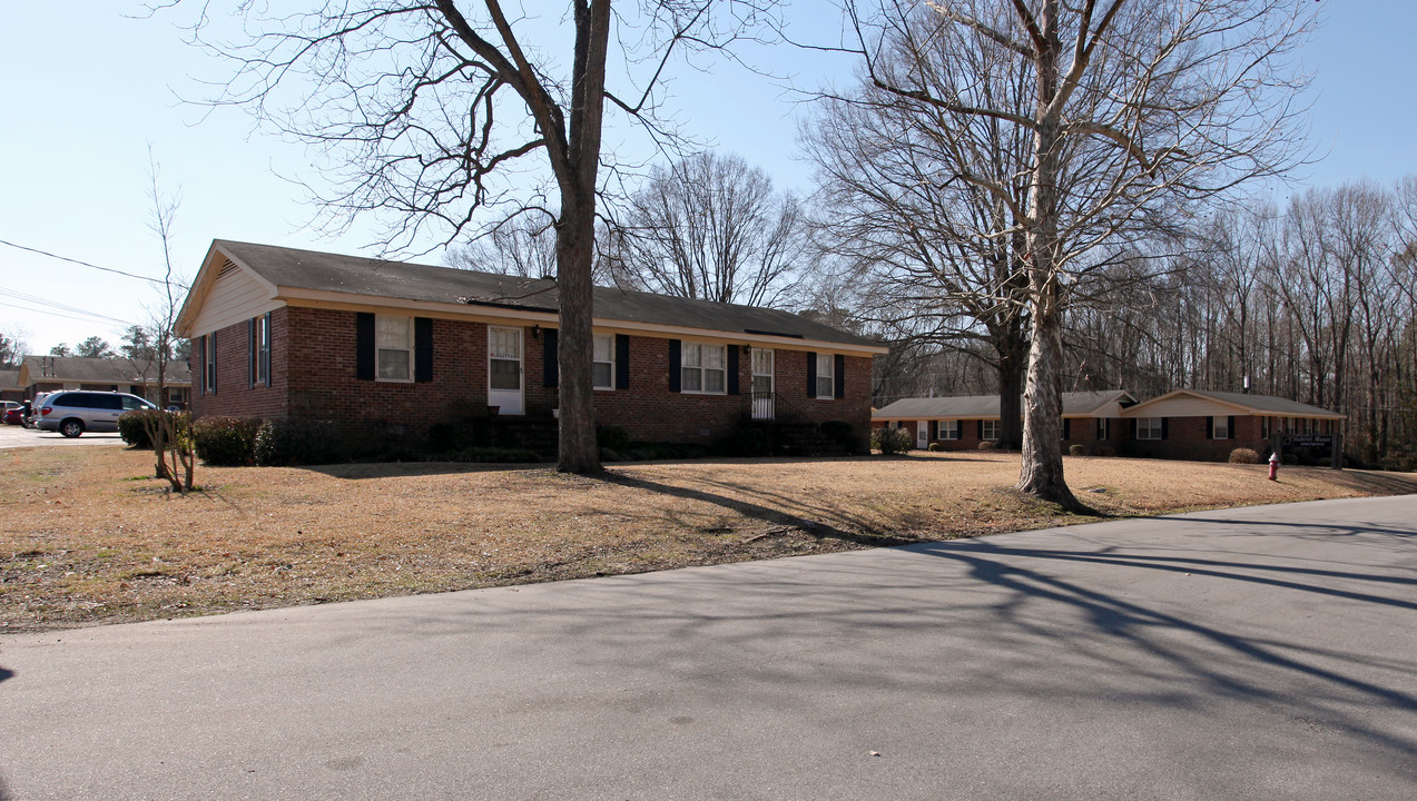 Gabriel Manor Apartments in Smithfield, NC - Building Photo