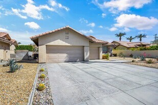 40180 Eastwood Ln in Palm Desert, CA - Building Photo