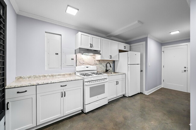 423 Funston Ave in Highwood, IL - Building Photo - Building Photo