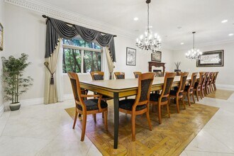 5344 Leghorn Ave in Los Angeles, CA - Building Photo - Building Photo