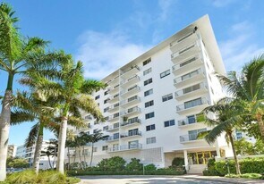 1450 Lincoln Rd in Miami Beach, FL - Building Photo