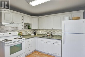 122 Raglan St in Angus, ON - Building Photo - Building Photo