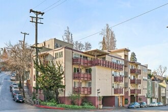 park place apartments in Oakland, CA - Building Photo - Building Photo