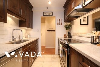 756 Great Northern Wy in Vancouver, BC - Building Photo - Building Photo