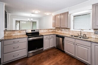 163 Twin Oaks Dr in Madison, MS - Building Photo - Building Photo
