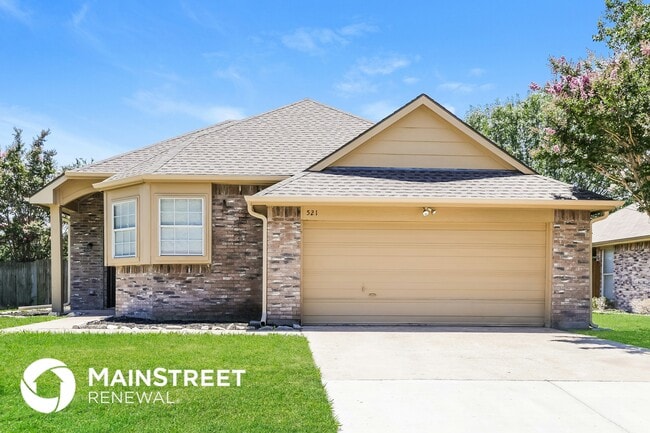 property at 521 Redbud Dr