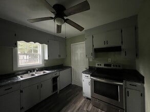 325 Union St in Rocky Mount, NC - Building Photo - Building Photo