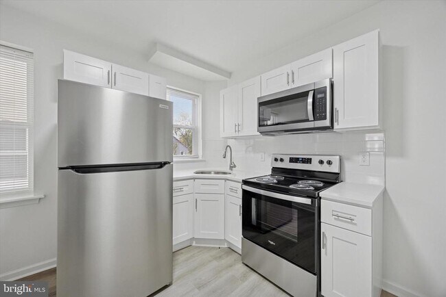 property at 452 Mechanic St