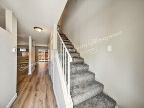 576 Racquet Club Cir in Rohnert Park, CA - Building Photo - Building Photo