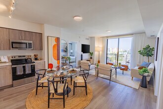 Gallery Marti Park in Miami, FL - Foto de edificio - Building Photo