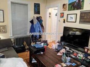 6 White St Pl in Cambridge, MA - Building Photo - Building Photo