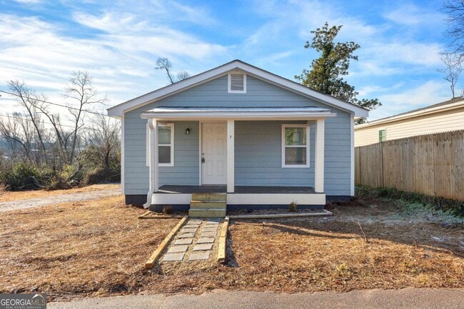 property at 7 Smith St