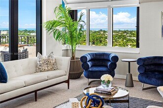 201 Crandon Blvd in Miami, FL - Building Photo - Building Photo