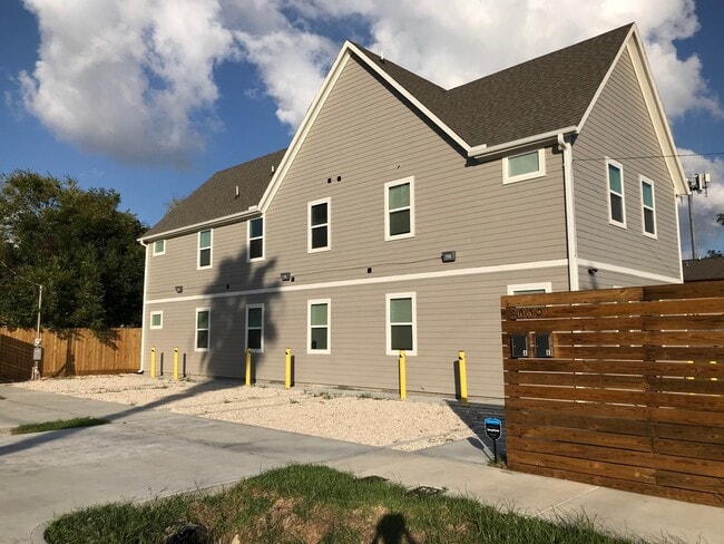 property at 3009 Callie St