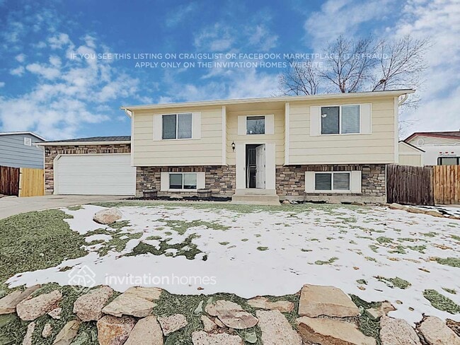 property at 18773 E Napa Dr